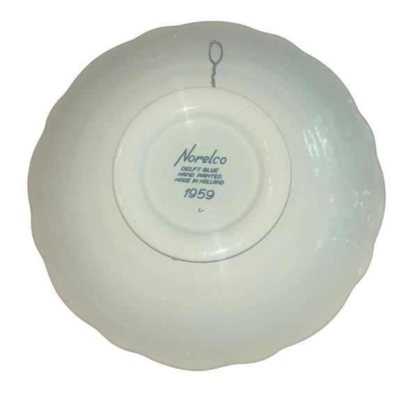 Maastricht Helpoort Delft Blue Collector Plate Walk Hanger 1959 Norelco Holland - Picture 2 of 7